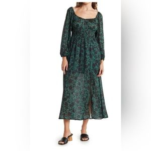 NSR Green Floral Smocked Waist Maxi Dress. Medium